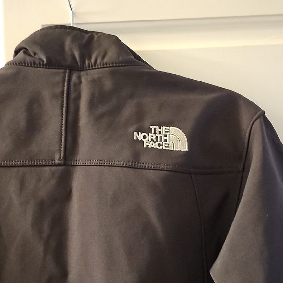 The North Face Women's Black Performance Jacket Size Medium - Picture 7 of 7